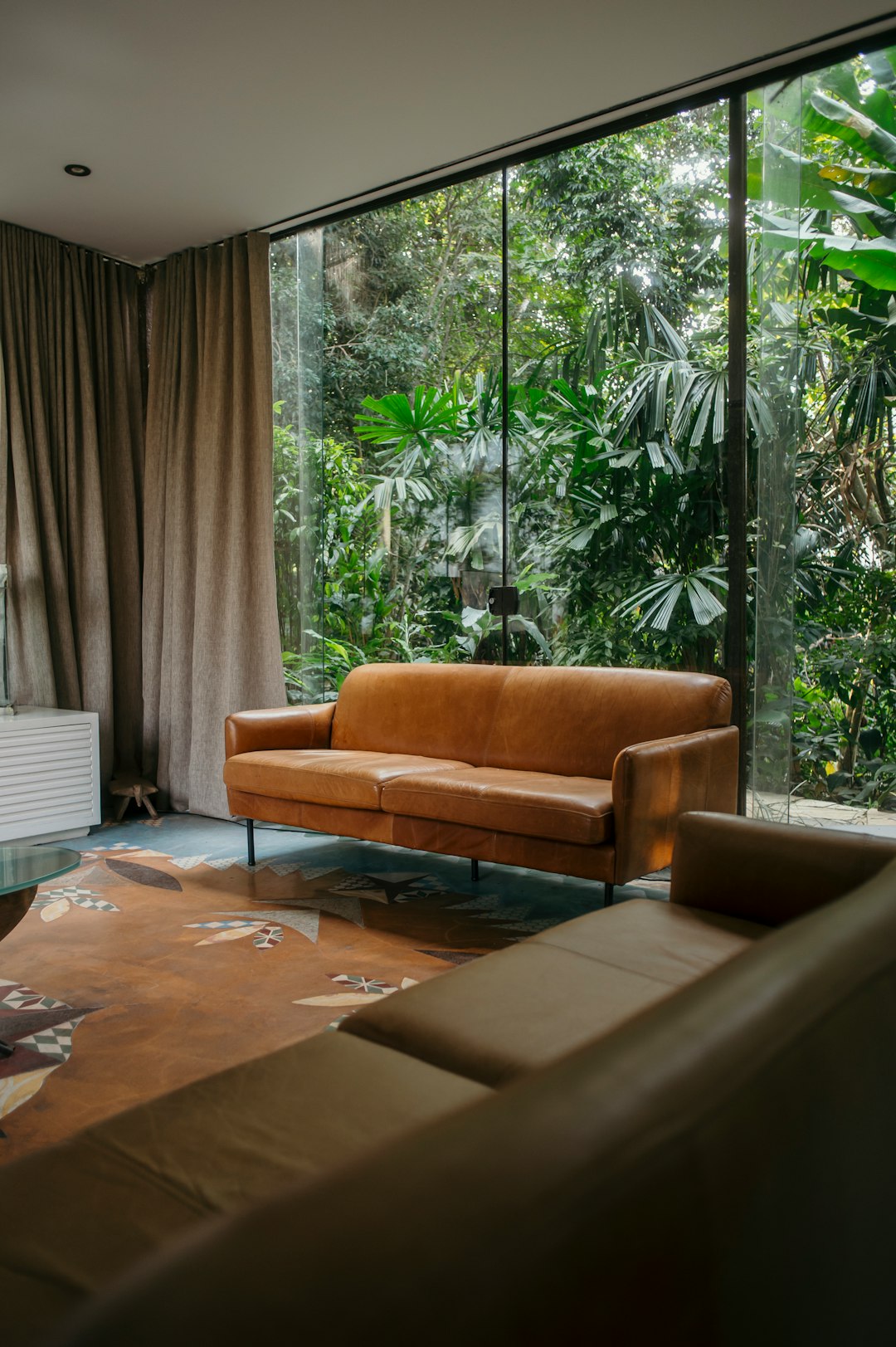 Deluxe Aeroflare Suite